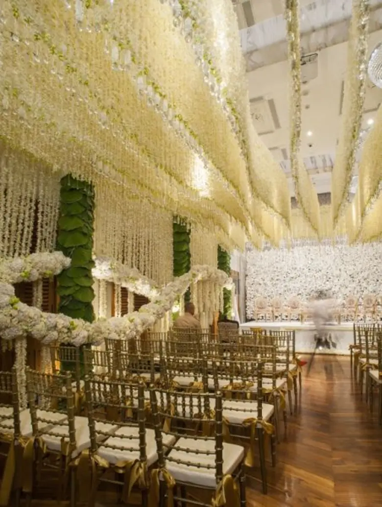 เดอะเฮ้าส์ออนสาทร เชิญชวนคู่รักร่วมงาน 'เวด ยัวร์ เวย์ เดอะ เวดดิ้ง โชว์เคส’ พร้อมข้อเสนอสุดพิเศษ ตอบโจทย์ทุกพิธีแต่งงานในฝันของคุณ