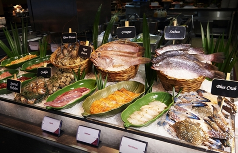 ห้องอาหารนานาชาติ ซิตี้ บิสโทร ชั้น 1 โรง...