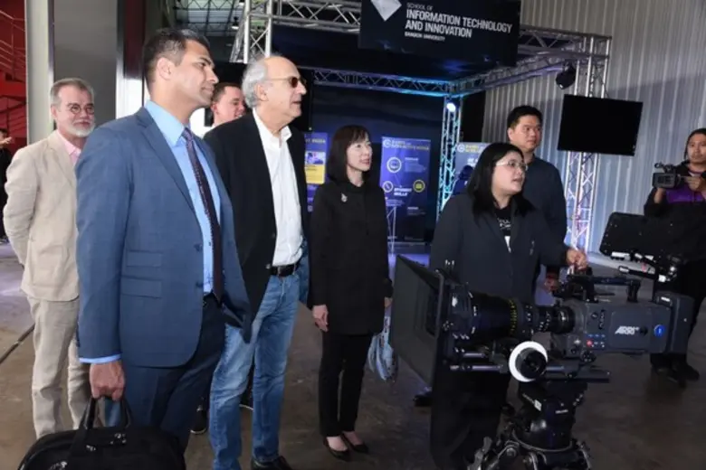 มหาวิทยาลัยกรุงเทพเปิดหลักสูตรดิจิทัล 3 คณะใหม่ เสริมแกร่งนักศึกษา ร่วมขับเคลื่อนโมเดลประเทศไทย 4.0