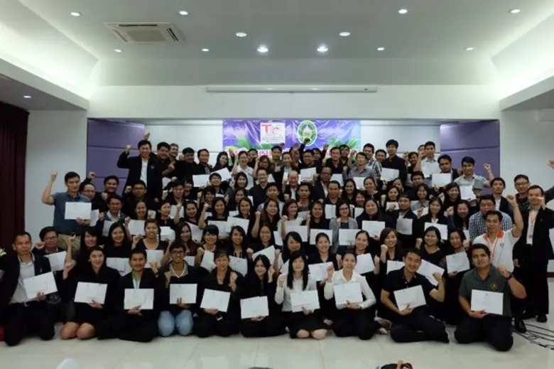 ผู้ช่วยศาสตราจารย์ไวกูณฑ์ ทองอร่าม อธิการ...