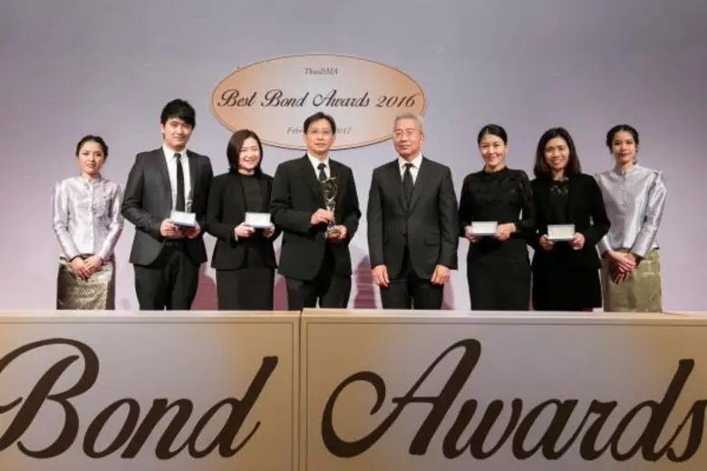 Bangkok Bank Executive Vice-President Sa-...