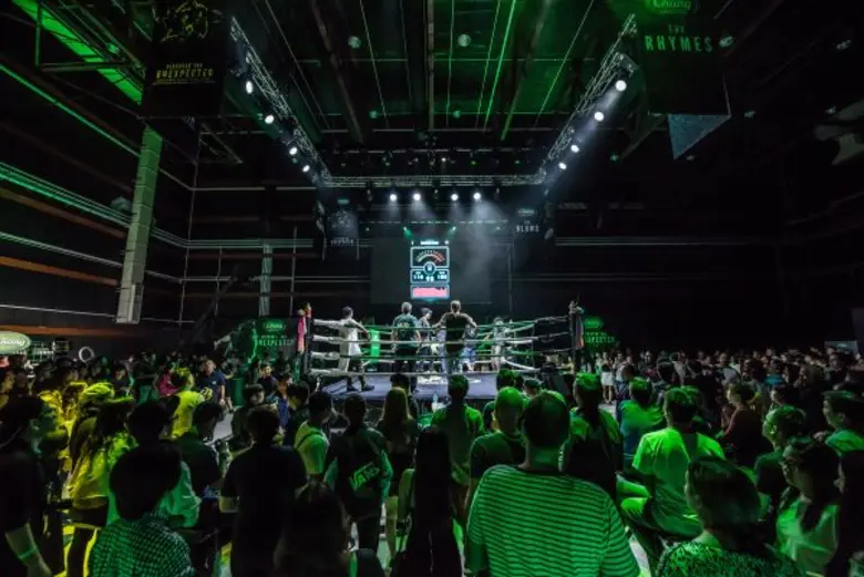 · ครั้งแรก!!! ของการนำอัตลักษณ์ไทยเผยโฉมใ...