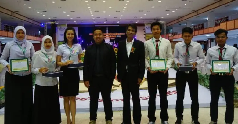 นักศึกษาคณะเกษตร มรภ.สงขลา ผงาดเวทีระดับช...