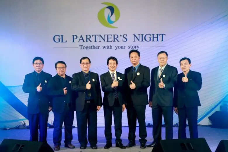 นายมุเนะโอะ ทาชิโร กรรมการและประธานเจ้าหน...