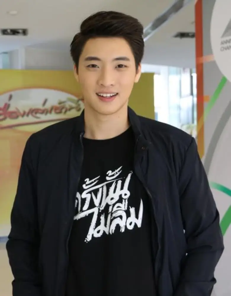 มีน-พีรวิชญ์ ไม่กดดันคาแรคเตอร์พอร์ช ใกล้เคียงตัวจริง ตื่นเต้นลงละครเต็มตัวครั้งแรก ใน “ครั้งนั้นไม่ลืม”