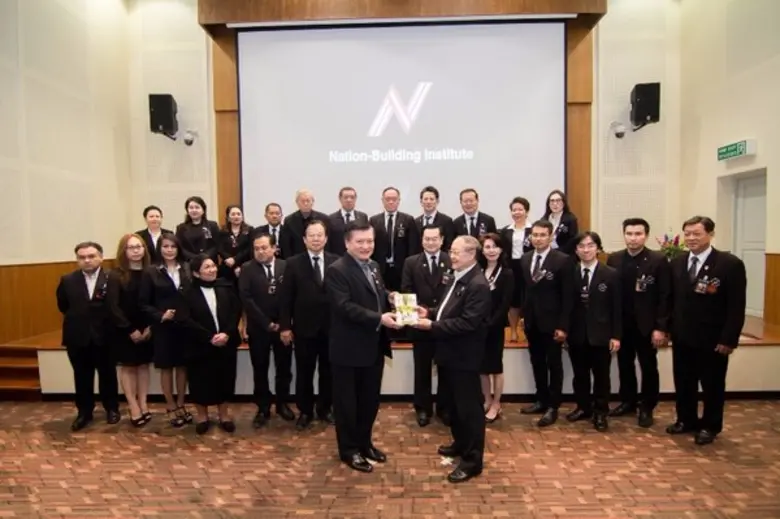 ดร.สุเมธ ตันติเวชกุล เลขาธิการมูลนิธิชัยพ...