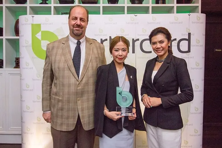 นางสาวพิจิตรา เรืองวัฒนไพศาล กรรมการผู้จั...