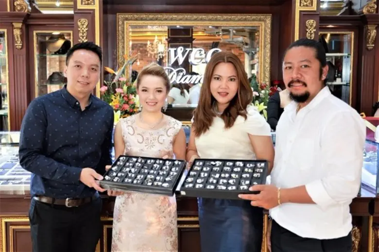 เมื่อเร็ว ๆ นี้นางศุภากรณ์ ปรีชา (ที่ 2 จ...