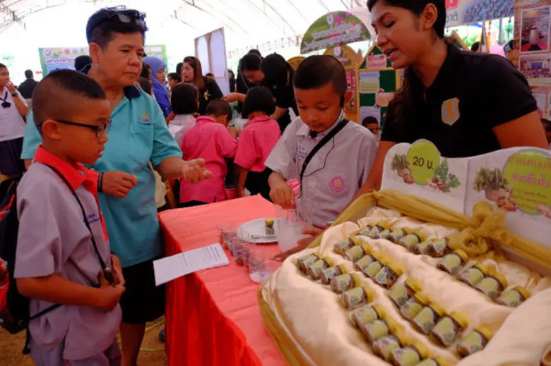 จังหวัดภูเก็ต โดยเทศบาลนครภูเก็ต สถาบันอา...