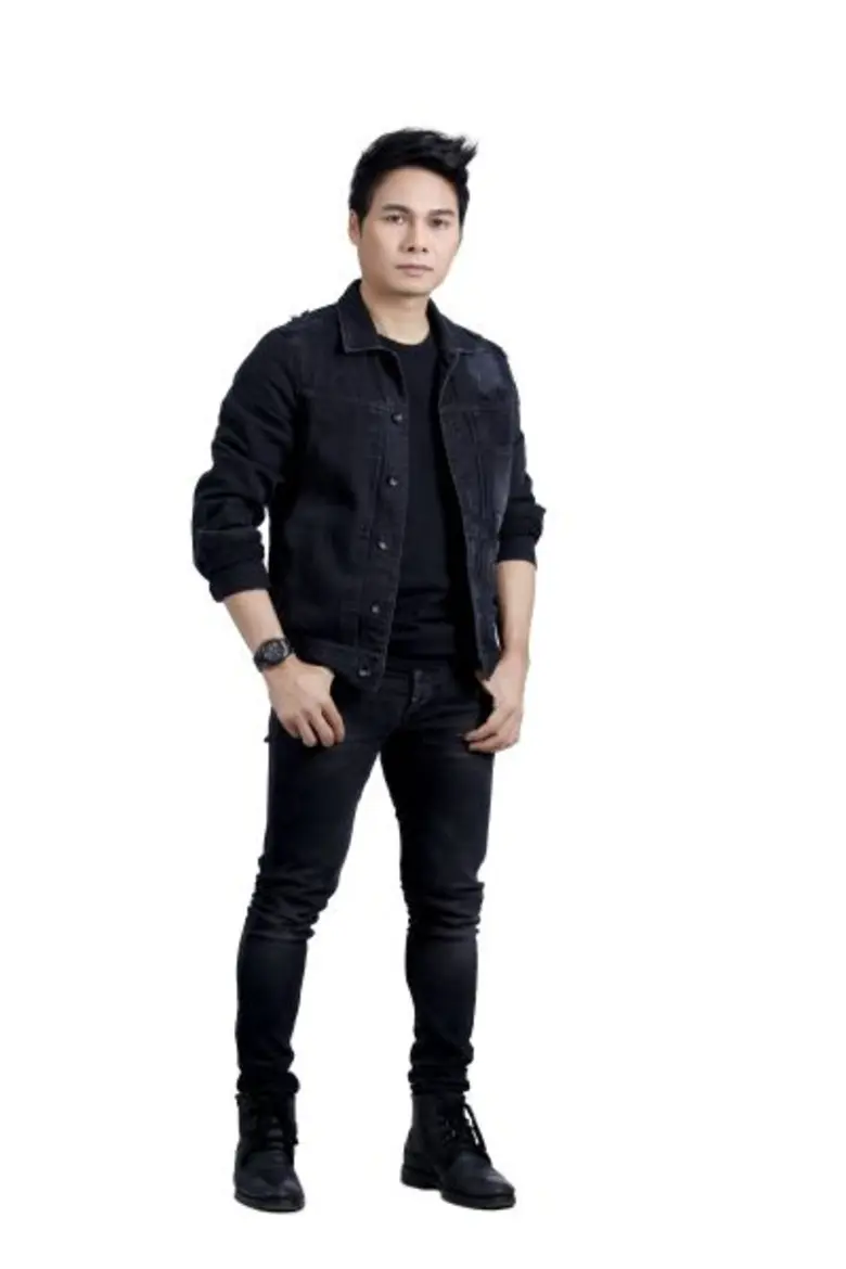 แมน มณีวรรณ อาร์สยาม ส่งเพลงช้ำรักบทใหม่  เมื่อฮักมันกินบ่ได้ ให้ผู้ชายหัวใจเสียสละ