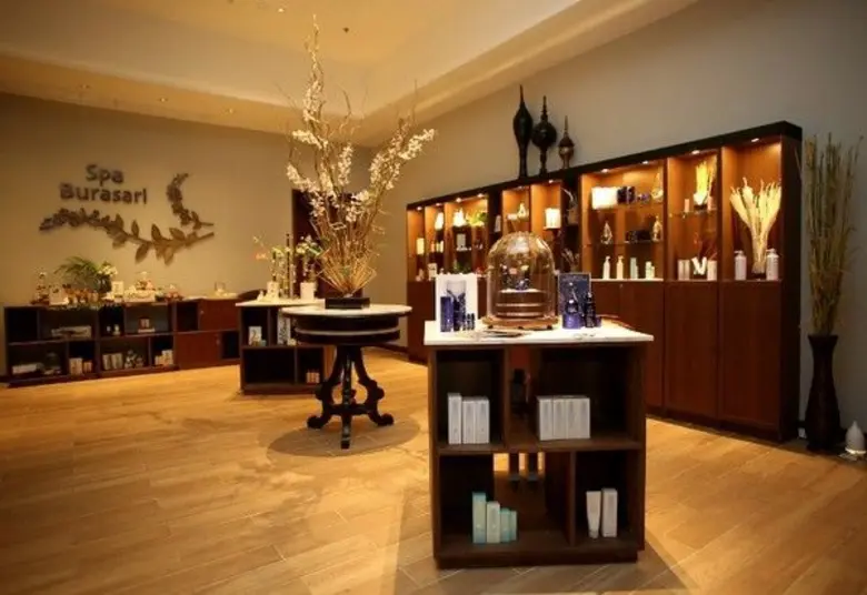 จากดอกไม้กลีบบอบบาง "บุราส่าหรี" กลายเป็น...