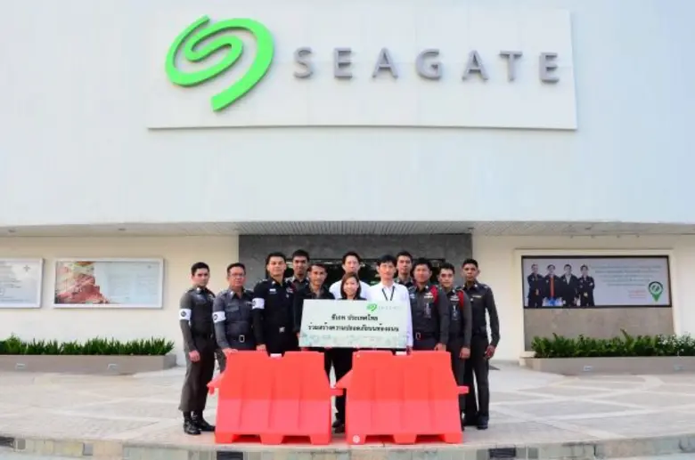 นายปัญญา สกุลรัตนกุลชัย ผู้อำนวยการฝ่ายกา...