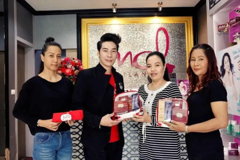 นายจิรัฏฐ์ รุ่งสินเดชาพัฒน์ ประธานกรรมการ...