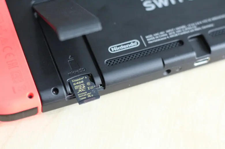 Nintendo Switch เครื่องเล่นเกมคอนโซลขนาดก...