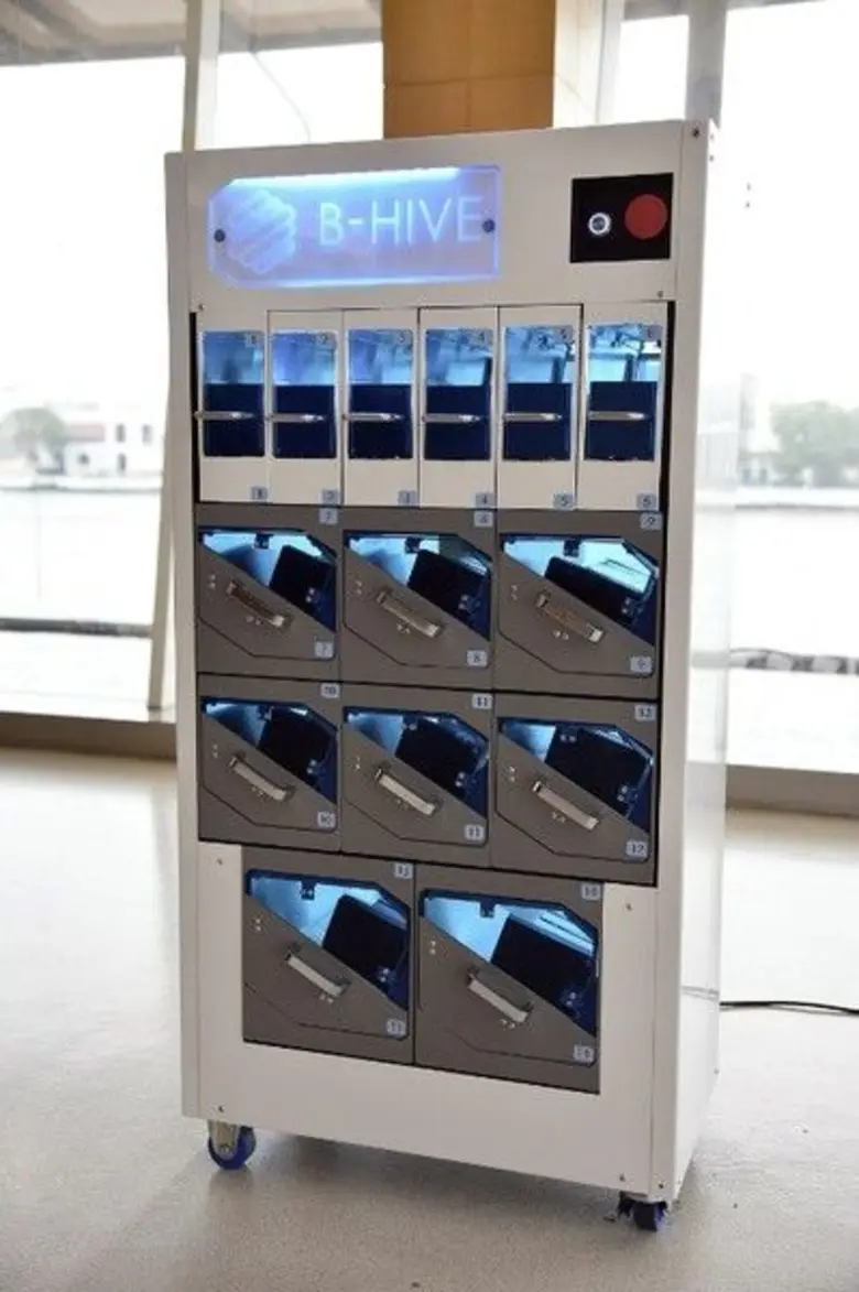 คณะแพทยศาสตร์ศิริราชพยาบาล พร้อมผลักดัน Smart Hospital ร่วมมือกับทีเซล ฟีโบ้ และ สุพรีม ไฮทีร่า พัฒนานวัตกรรมเพื่อก้าวสู่ “ศิริราช 4.0”