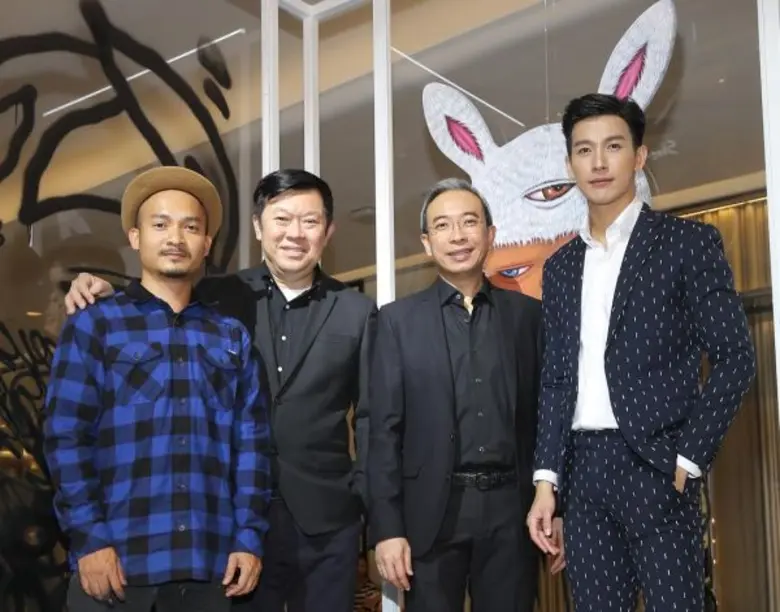 กรุงศรี คอนซูมเมอร์ นำโดย คุณฐากร ปิยะพัน...