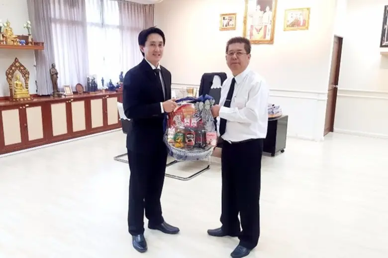 นายมนตรี ตั้งเติมสิริกุล ผู้จัดการทั่วไป ...