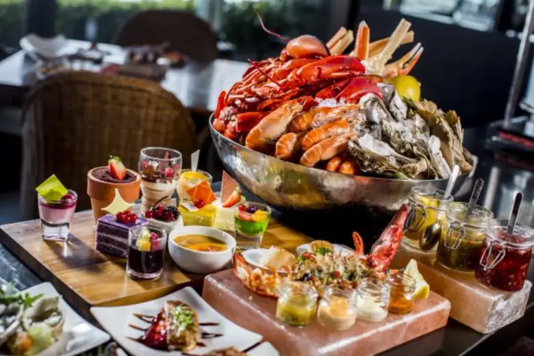 เพิ่มเติมสีสันยามเช้าในทุกๆสุดสัปดาห์ ห้อ...