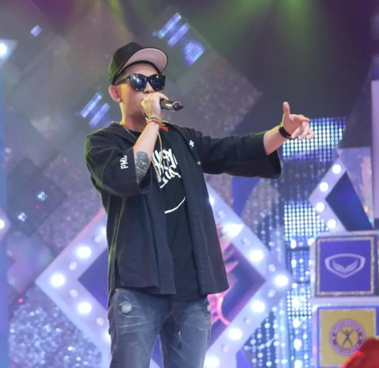 เรียกได้ว่ากำลังฮอตสุด ๆ สำหรับแร็พเปอร์ห...