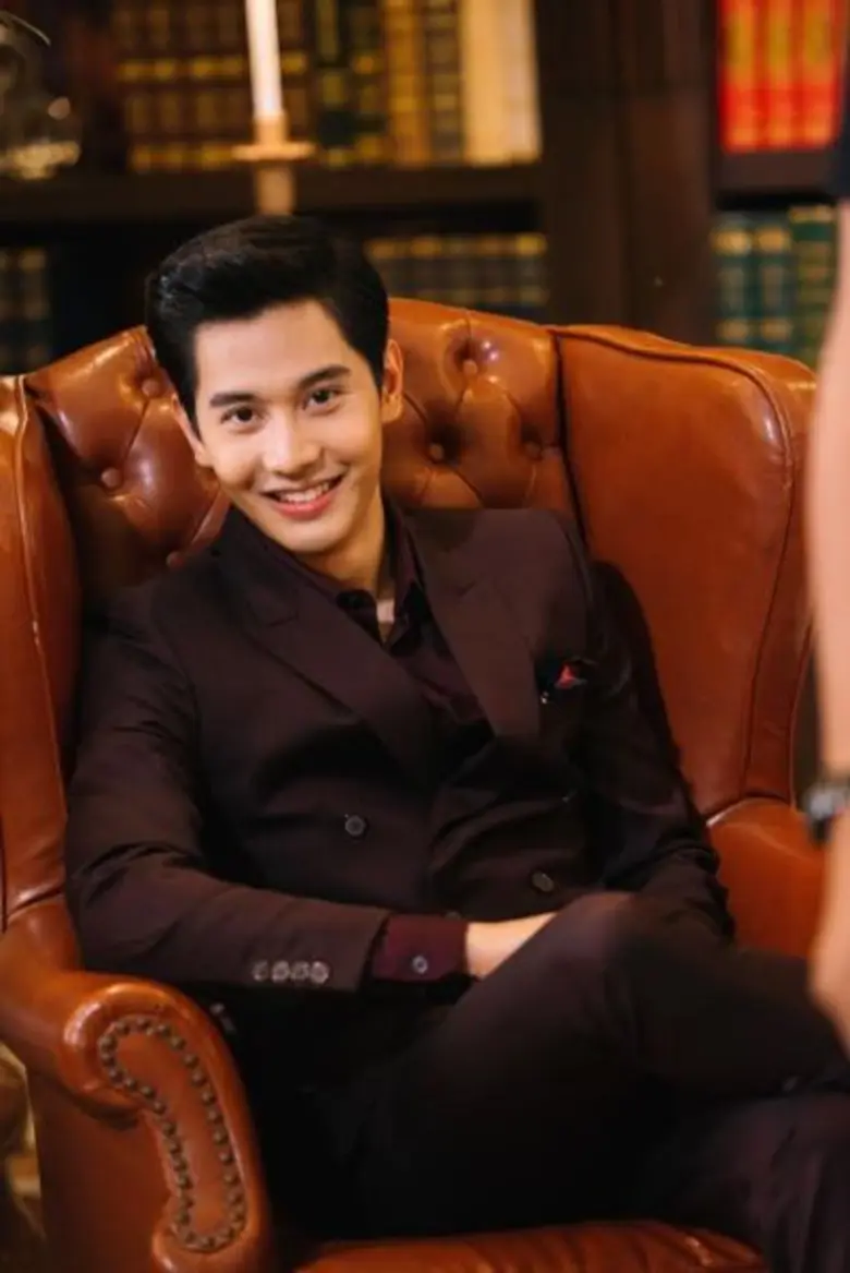 เป็นหนึ่งนักแสดงน้องใหม่ของช่อง 3 ที่ช่วง...