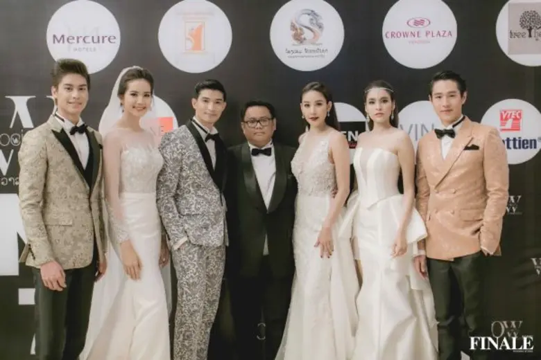 เป็นหนึ่งเรื่องชุดวิวาห์สุดสวยมานานหลายปี...