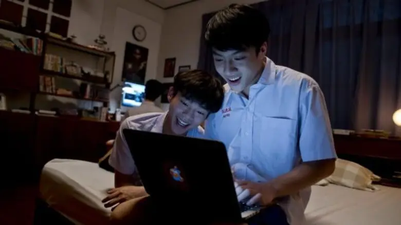 เป็นคาแรคเตอร์วัยรุ่นต่างสไตล์เต็มไปด้วยส...