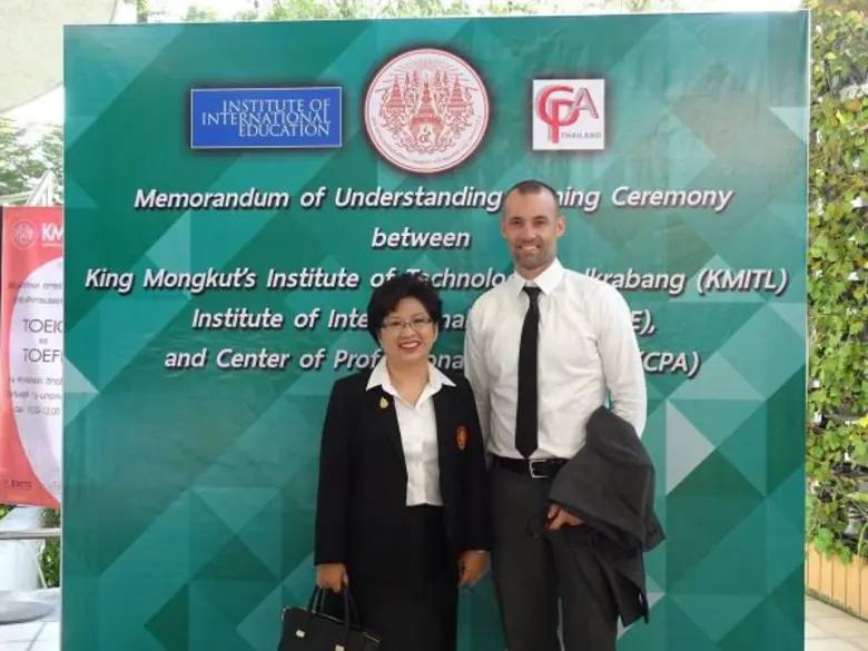 ศูนย์นวัตกรรมการเรียนรู้อย่างยั่งยืน คณะศ...