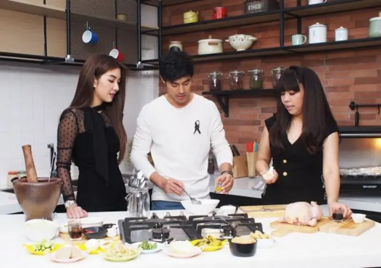 ทีวีไกด์: โปรแกรมรายการช่อง 28 วันเสาร์ที่ 25 มีนาคม 2560