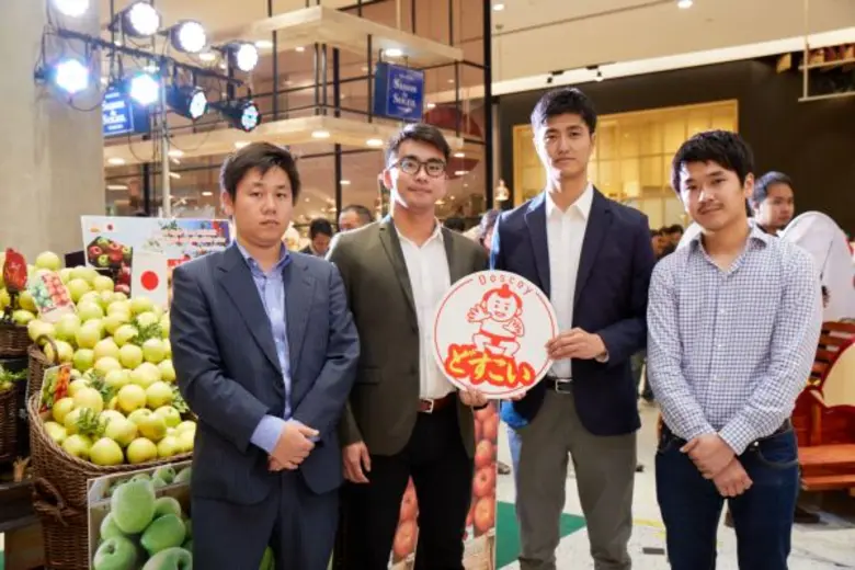 ปีทอง วัชมนฟู้ด คึกคัก สวนกระแส ไม่แคร์เศรษฐกิจ นำเข้าแอปเปิ้ลฟูจิแท้จากญี่ปุ่น เอาใจคอเทรนดี้ หวังเติบโต 500 เท่า!!!