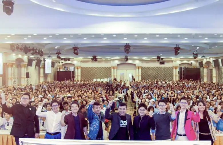 พลาดไม่ได้กับการเตรียม Ent 4.0 ในงาน "WE DESIGN : BLUEPRINT FOR SUCCESS" วันเสาร์ที่ 8 เมษายน 2560 ที่โรงภาพยนตร์สกาลา สยามสแควร์