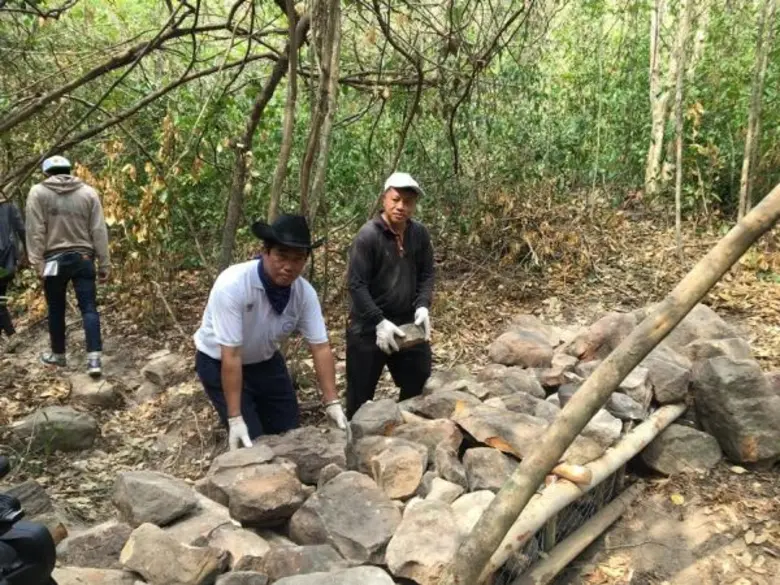 CPF รวมพลังพนักงานจิตอาสาสร้างฝายเตรียมปลูกป่าเขาพระยาเดินธง