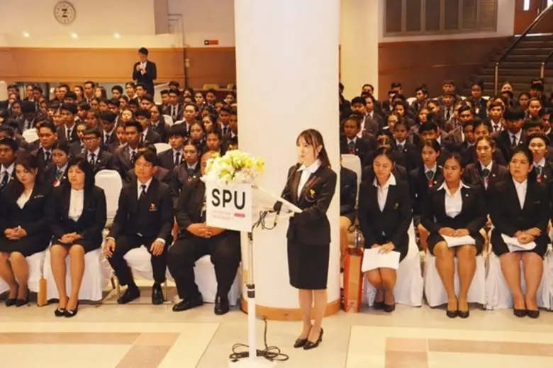 SPU : กลุ่มวิทยาลัยในเครือไทย-เทค จัดพิธีมอบประกาศนียบัตรแก่ผู้สำเร็จการศึกษา 2559 ม.ศรีปทุม