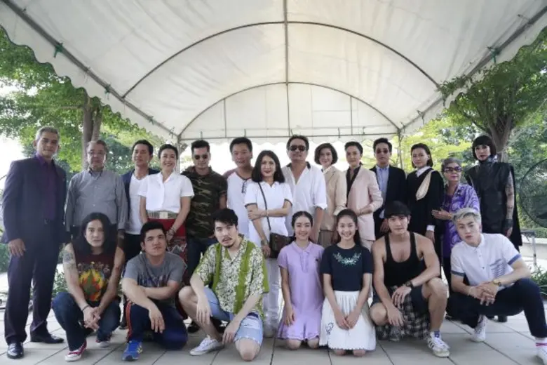 บวงสรวงเปิดกล้องเป็นที่เรียบร้อยแล้วกับ "...