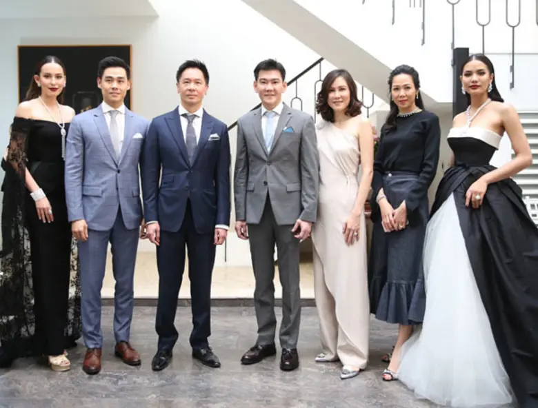 เคพีเอ็น แลนด์ จับมือ เจมส์ พาวิลเลี่ยน จัดงานโชว์เครื่องงประดับสุดเอ็กซ์คลูซีฟ