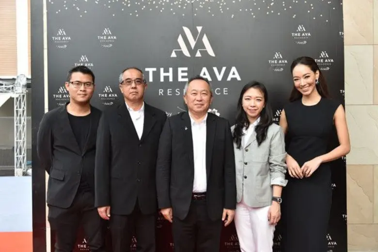 นายวิวัฒน์ เลาหพูนรังษี กรรมการบริหาร บริ...