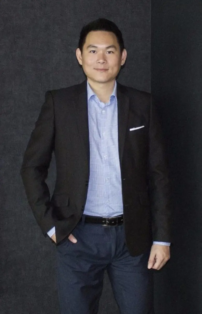 เพราะโลกเปิดกว้างมากยิ่งขึ้น ดังนั้นภาษาท...