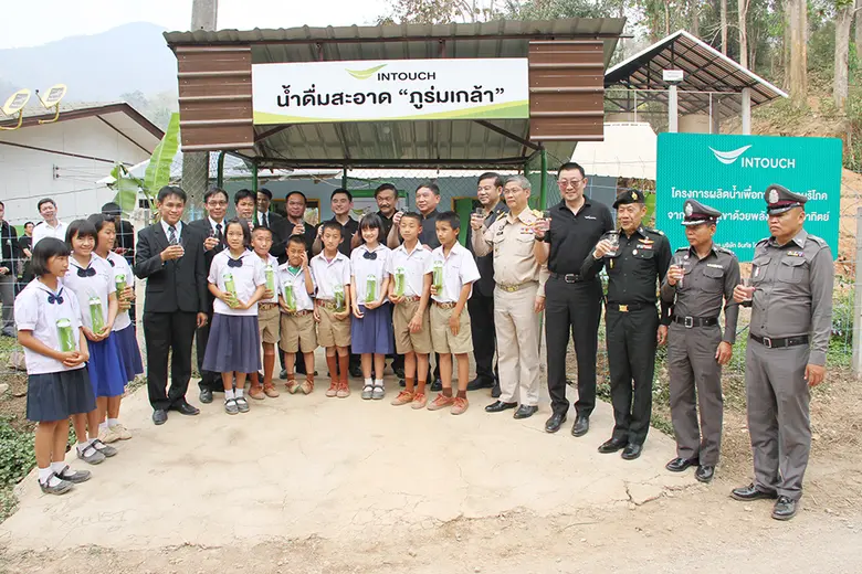 พลอากาศเอก ประจิน จั่นตอง รองนายกรัฐมนตรี...