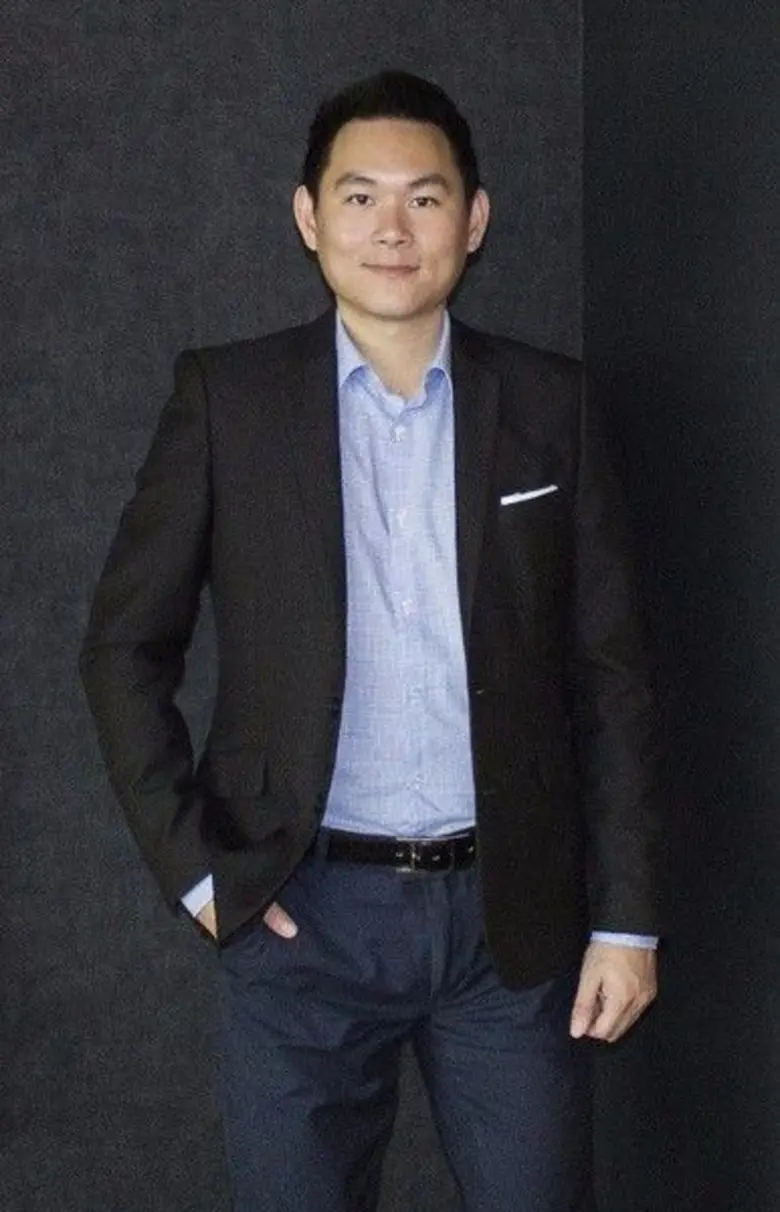 เพราะโลกเปิดกว้างมากยิ่งขึ้น ดังนั้นภาษาท...