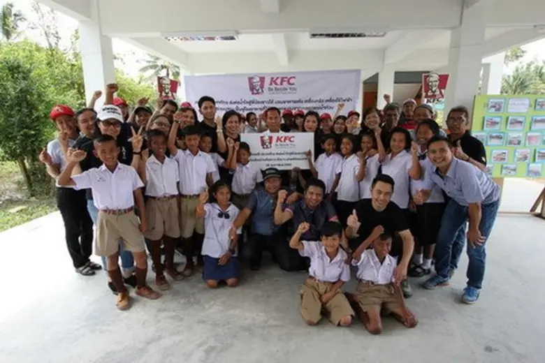 เคเอฟซี ประเทศไทย โดยผู้บริหารแฟรนไชส์และ...