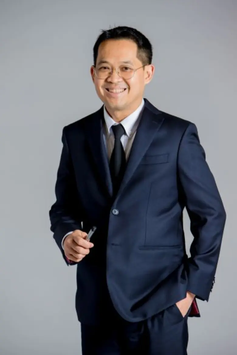 นายภมร ประเสริฐสรรค์ รองกรรมการผู้อำนวยกา...