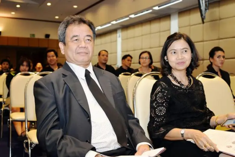 กรมธนารักษ์จับมือไปรษณีย์ไทย พลิกโฉมสร้างมิติใหม่รับจองเหรียญกษาปณ์ที่ระลึก WIPO เหรียญกษาปณ์ที่ระลึกทองคำขัดเงา