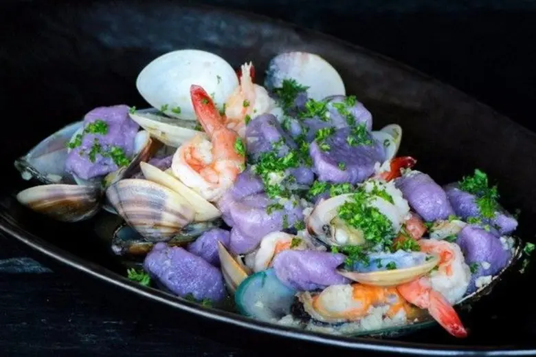 ห้องอาหารลากริตต้า ของโรงแรมอมารี ภูเก็ต ...