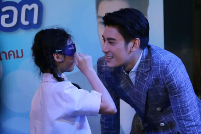 สถานีวิทยุโทรทัศน์ไทยทีวีสีช่อง 3 ร่วมกับ...