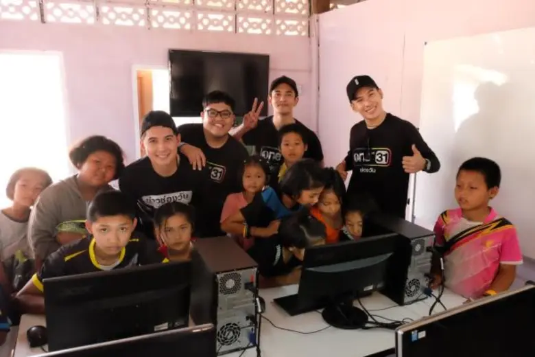 นาย เดียว วรตั้งตระกูล รองประธานเจ้าหน้าท...