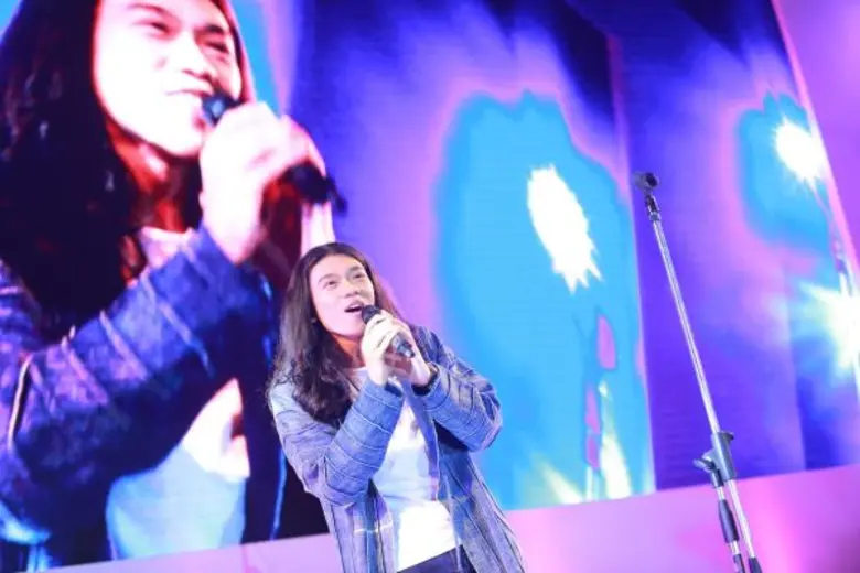 คุ้มค่าการรอคอย 15 ปี วง “พอส” ขึ้นคอนเสิร์ตเต็มวงอีกครั้ง ใน “คูลฟาเรนไฮต์ มิวสิค อะไลฟ์ # พอส แอนด์ เพลย์”