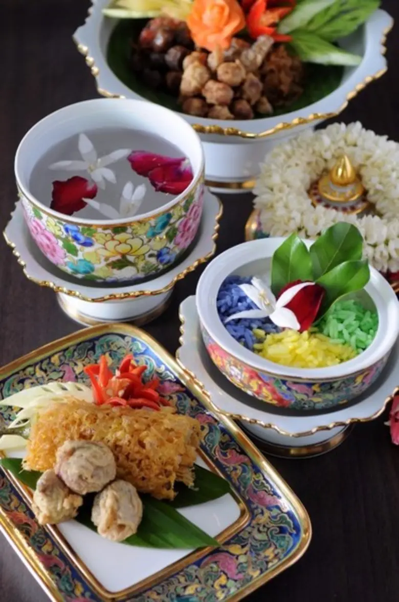 เริ่มแล้ว “เทศกาลข้าวแช่ & ข้าวเหนียวมะม่วง” @ เจ้าพระยาปาร์ค