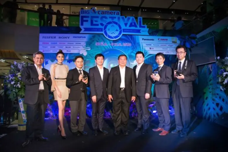 คุณชาญ เธียรกาญจนวงศ์ ประธานเจ้าหน้าที่บร...