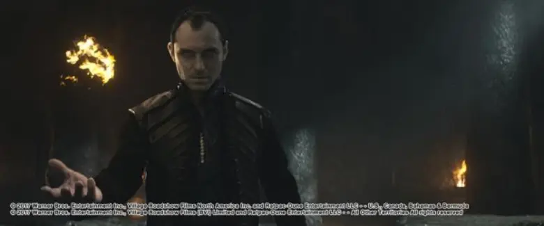 Movie Guide: เปิดตำนาน คิง อาร์เธอร์ ในตัวอย่างล่าสุด King Arthur: Legend of the Sword พร้อมฉาย 10 พฤษภาคมนี้ ในโรงภาพยนตร์