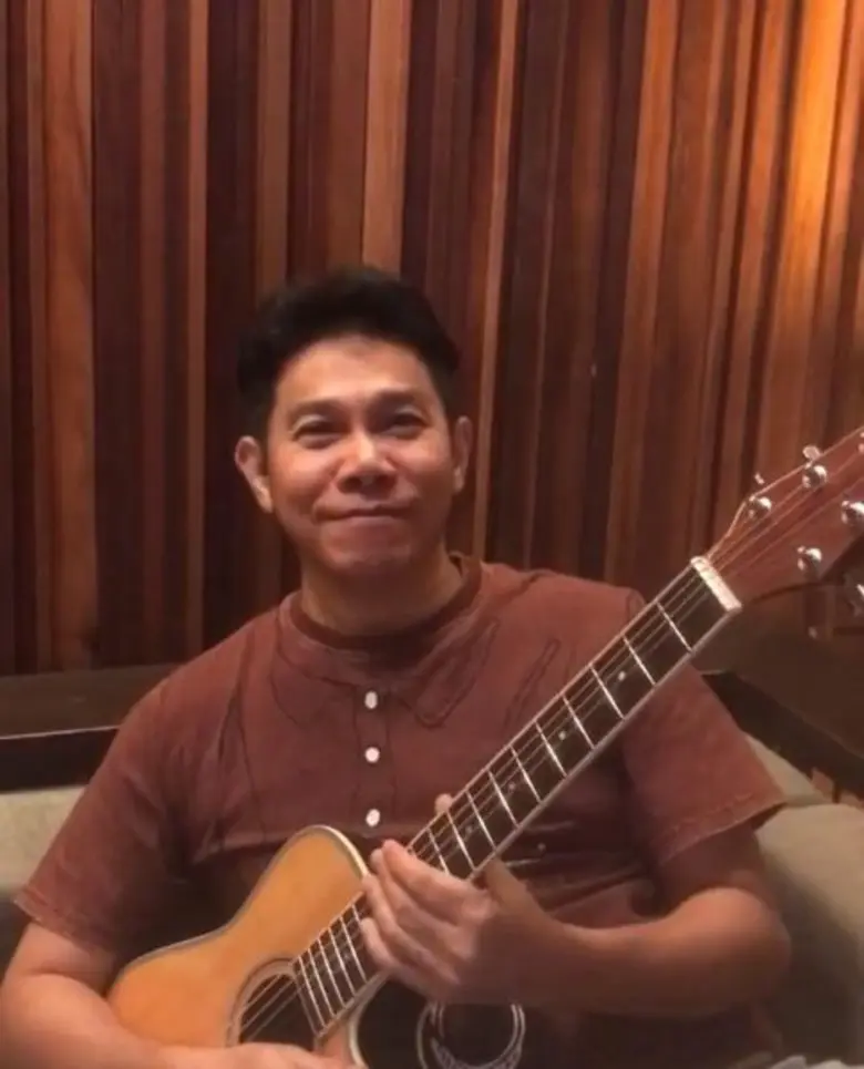 ข่าวซุบซิบ: บิว พงค์พิพัฒน์ อาร์สยาม / หนู มิเตอร์ อาร์สยาม