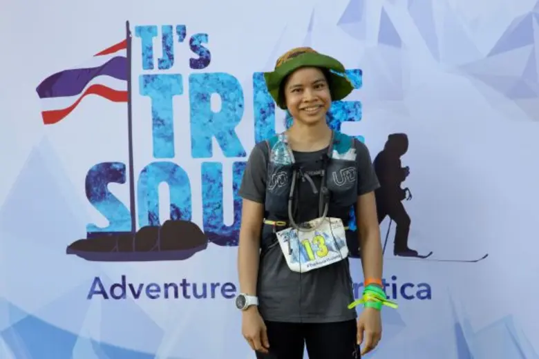 โครงการ TJ’s True South ส่งการทดสอบที่จะพิชิตด่านแรกกุญแจสำคัญสู่การผจญภัยรวมด่านการทดสอบต่างๆ ในระยะทาง 100 กิโลเมตร ภายในเวลา 24 ชั่วโมง เพื่อคัดเลือกผู้เข้ารอบในด่านทดสอบขั้นต่อไปเพื่อภาระกิจพิชิตขั้วโลกใต้